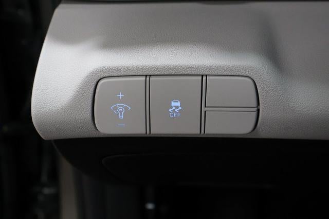 2026 Hyundai ELANTRA Limited IVT