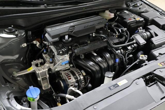 2026 Hyundai ELANTRA Limited IVT