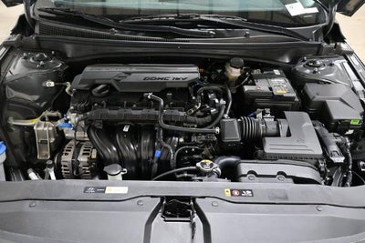 2026 Hyundai ELANTRA Limited IVT