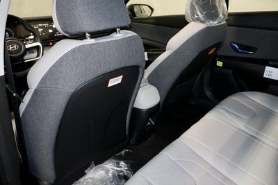 2026 Hyundai ELANTRA Limited IVT