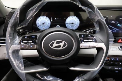 2026 Hyundai ELANTRA Limited IVT