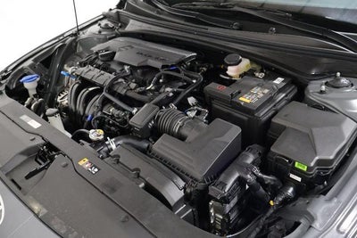 2026 Hyundai ELANTRA Limited IVT