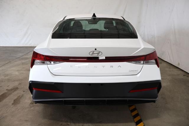 2026 Hyundai ELANTRA Limited Sedan