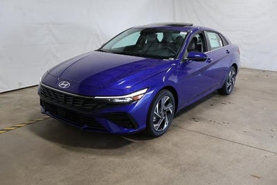 2026 Hyundai ELANTRA Limited IVT
