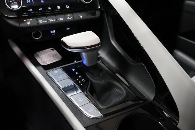 2026 Hyundai ELANTRA Limited IVT