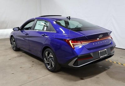 2026 Hyundai ELANTRA Limited IVT