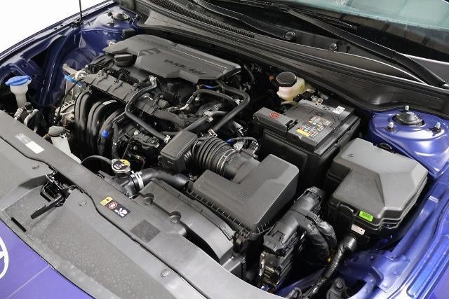 2026 Hyundai ELANTRA Limited IVT