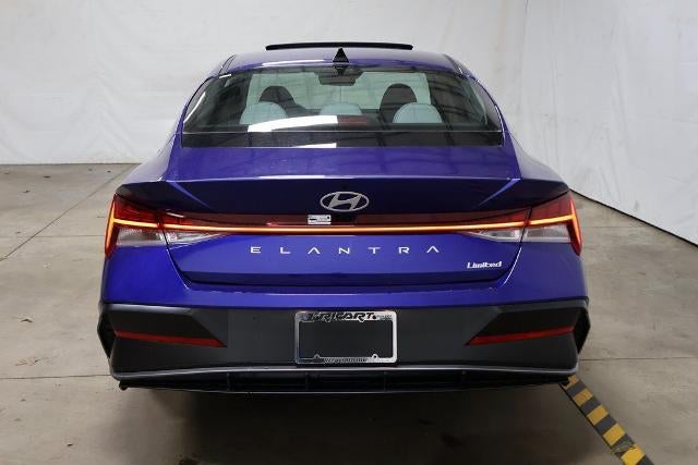 2026 Hyundai ELANTRA Limited IVT