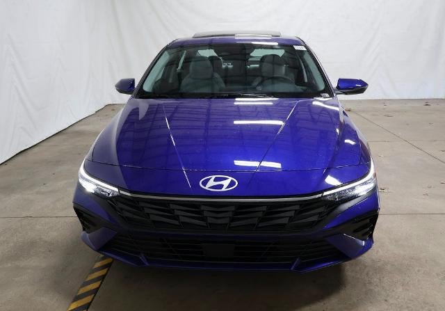 2026 Hyundai ELANTRA Limited IVT