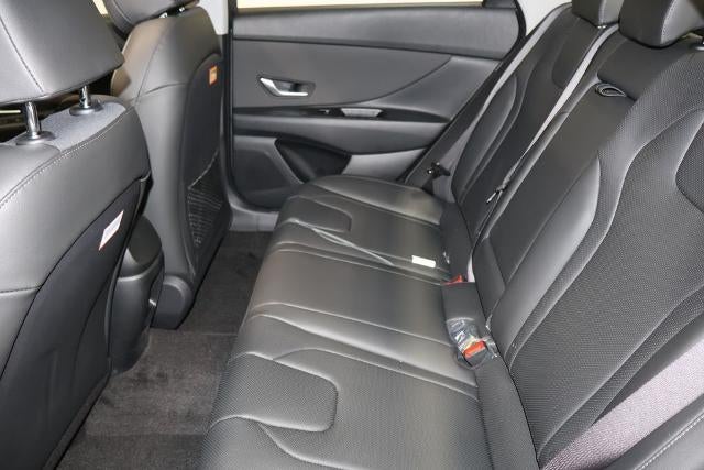 2026 Hyundai ELANTRA Limited IVT