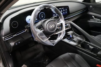 2026 Hyundai ELANTRA Limited IVT