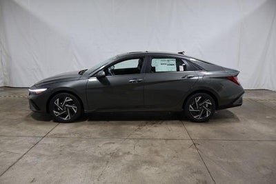 2026 Hyundai ELANTRA Limited IVT