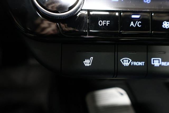 2026 Hyundai ELANTRA Limited IVT