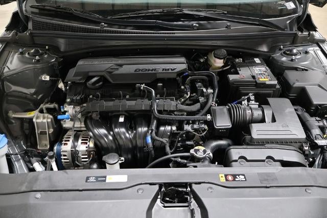 2026 Hyundai ELANTRA Limited IVT