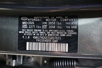 2026 Hyundai ELANTRA Limited IVT