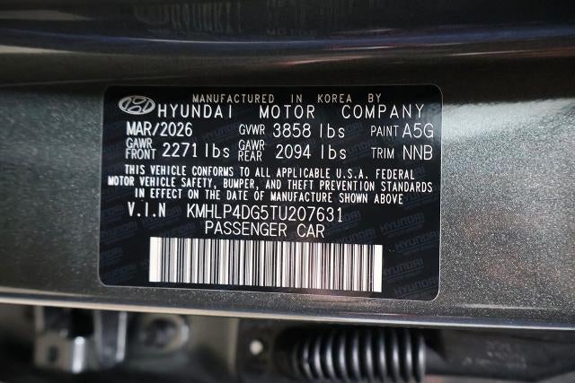2026 Hyundai ELANTRA Limited IVT