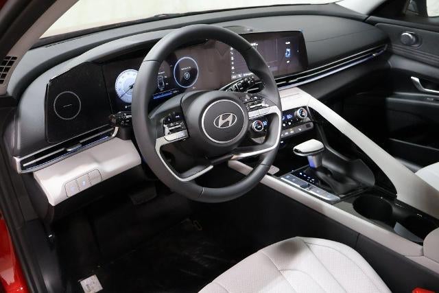 2026 Hyundai ELANTRA Limited IVT