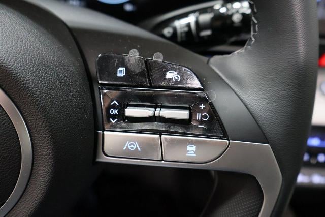 2026 Hyundai ELANTRA Limited IVT