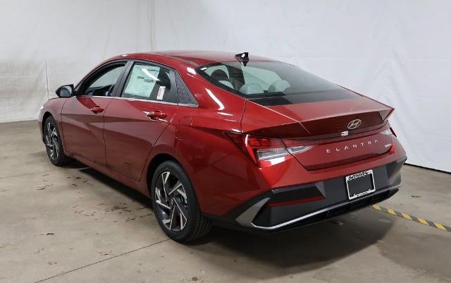 2026 Hyundai ELANTRA Limited IVT