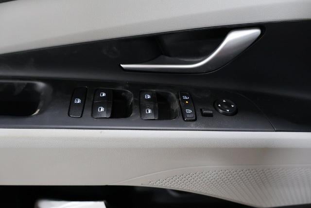 2026 Hyundai ELANTRA Limited IVT