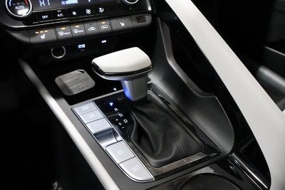 2026 Hyundai ELANTRA Limited IVT