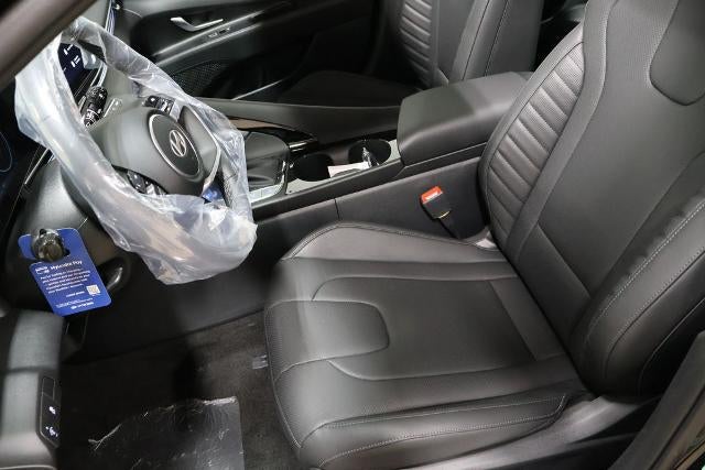 2026 Hyundai ELANTRA Limited Sedan