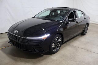 2026 Hyundai ELANTRA Limited IVT