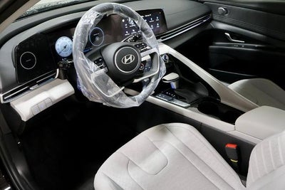 2026 Hyundai ELANTRA Limited IVT