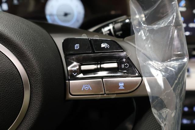 2026 Hyundai ELANTRA Limited IVT