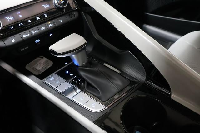2026 Hyundai ELANTRA Limited IVT