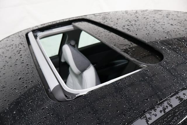 2026 Hyundai ELANTRA Limited IVT