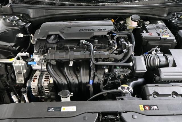 2026 Hyundai ELANTRA Limited IVT