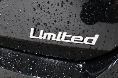 2026 Hyundai ELANTRA Limited IVT