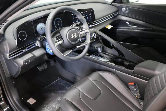 2026 Hyundai ELANTRA Limited Sedan