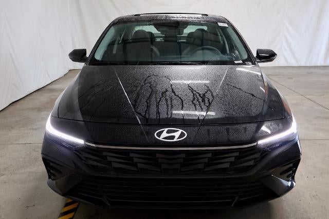 2026 Hyundai ELANTRA Limited Sedan