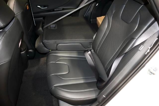 2026 Hyundai ELANTRA Limited IVT