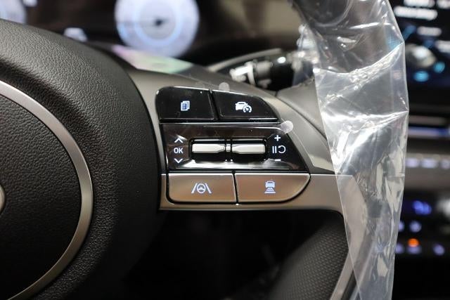 2026 Hyundai ELANTRA Limited IVT