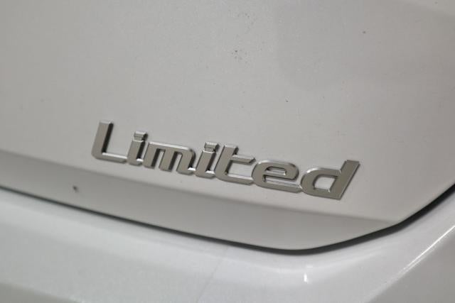 2026 Hyundai ELANTRA Limited IVT