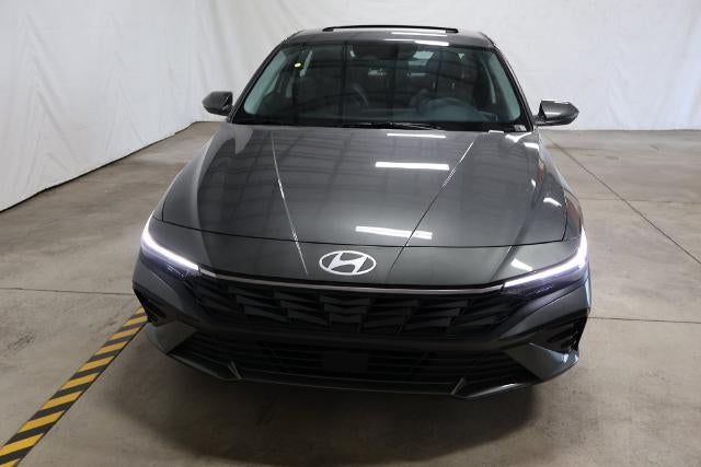 2026 Hyundai ELANTRA Limited Sedan