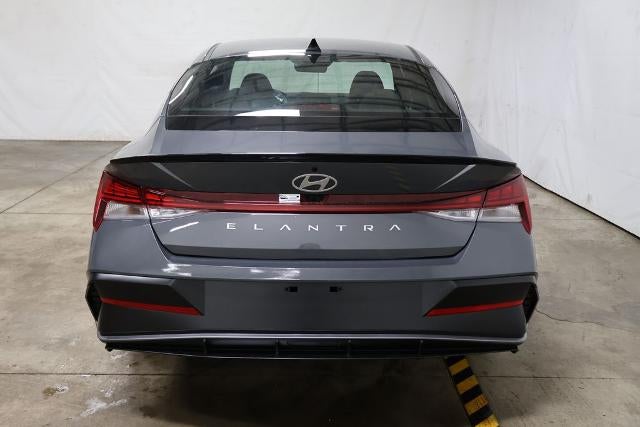 2026 Hyundai ELANTRA SEL Sport Premium IVT