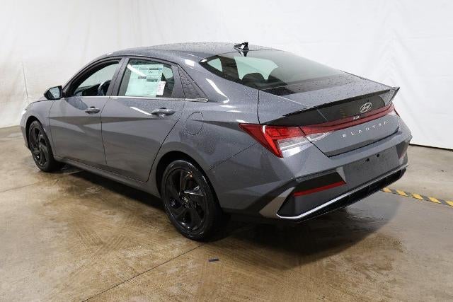 2026 Hyundai ELANTRA SEL Sport Premium IVT