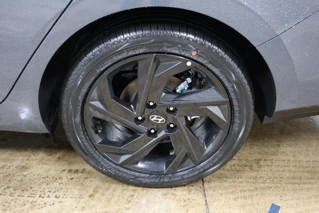 2026 Hyundai ELANTRA SEL Sport Premium IVT