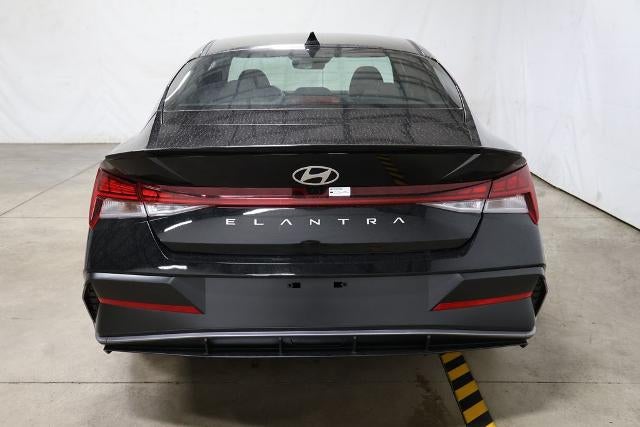 2026 Hyundai ELANTRA SEL Sport Premium Sedan