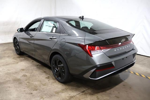 2026 Hyundai ELANTRA SEL Sport Premium IVT