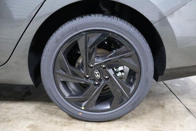 2026 Hyundai ELANTRA SEL Sport Premium IVT