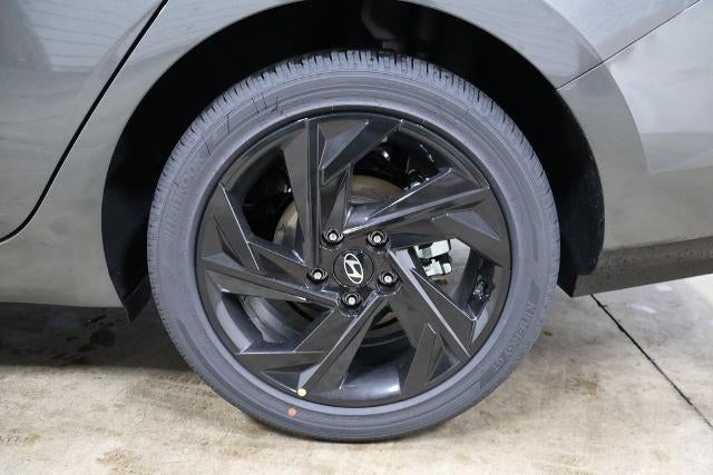 2026 Hyundai ELANTRA SEL Sport Premium IVT