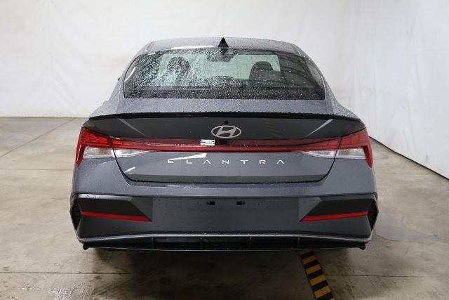 2026 Hyundai ELANTRA SEL Sport Premium IVT