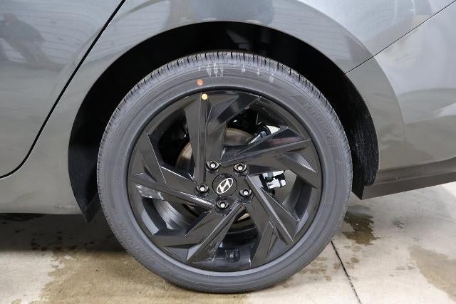 2026 Hyundai ELANTRA SEL Sport Premium IVT