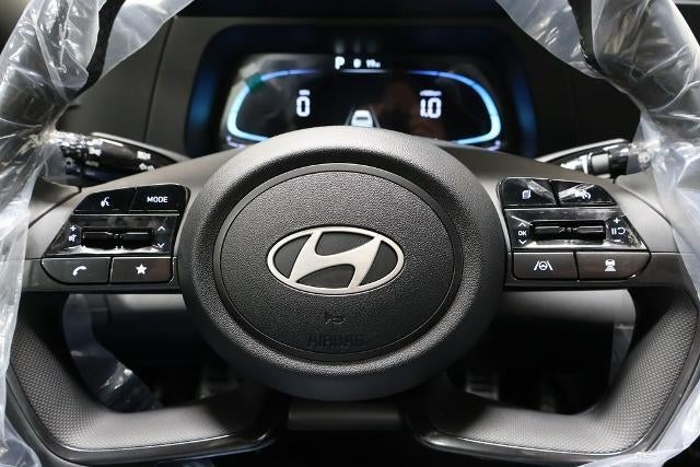 2026 Hyundai ELANTRA SEL Sport Premium IVT