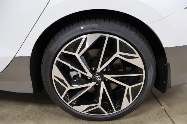 2025 Hyundai IONIQ 6 SEL AWD